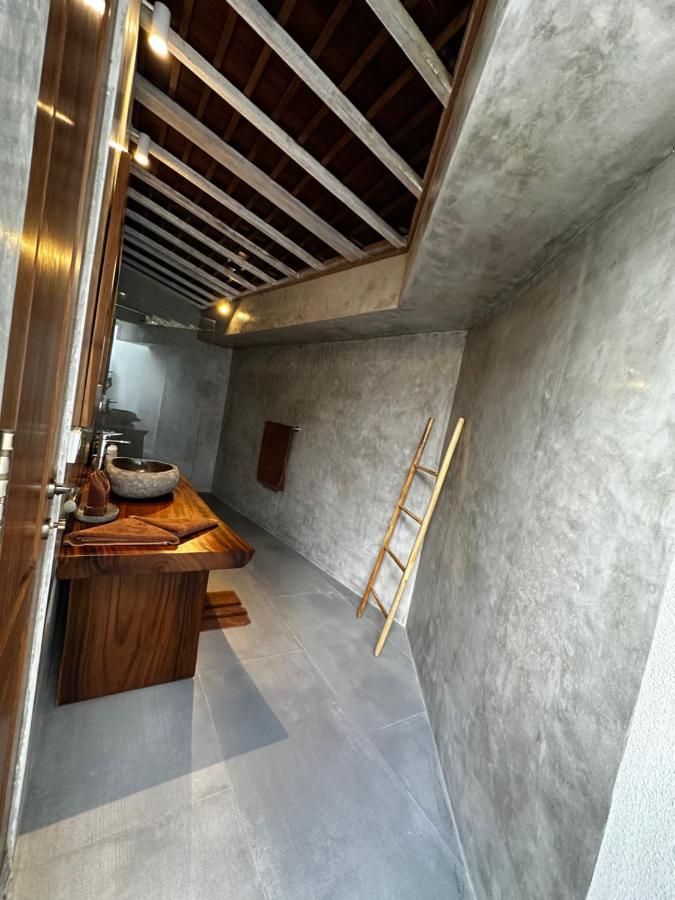 Autentique Room In Uluwatu ภายนอก รูปภาพ